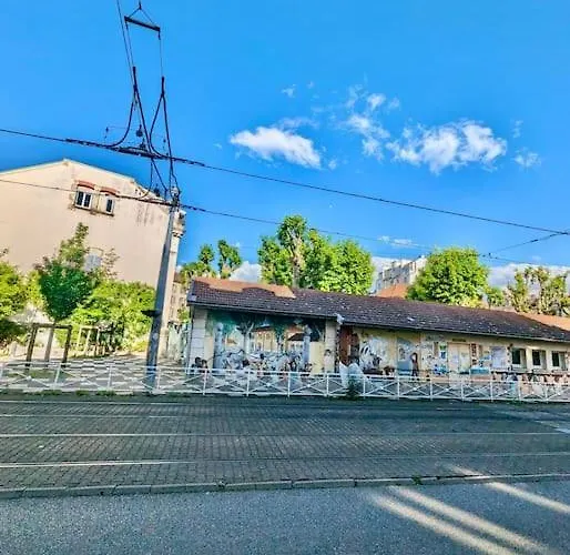 Apartament Superbe - Centre & Equipee Avec Wifi